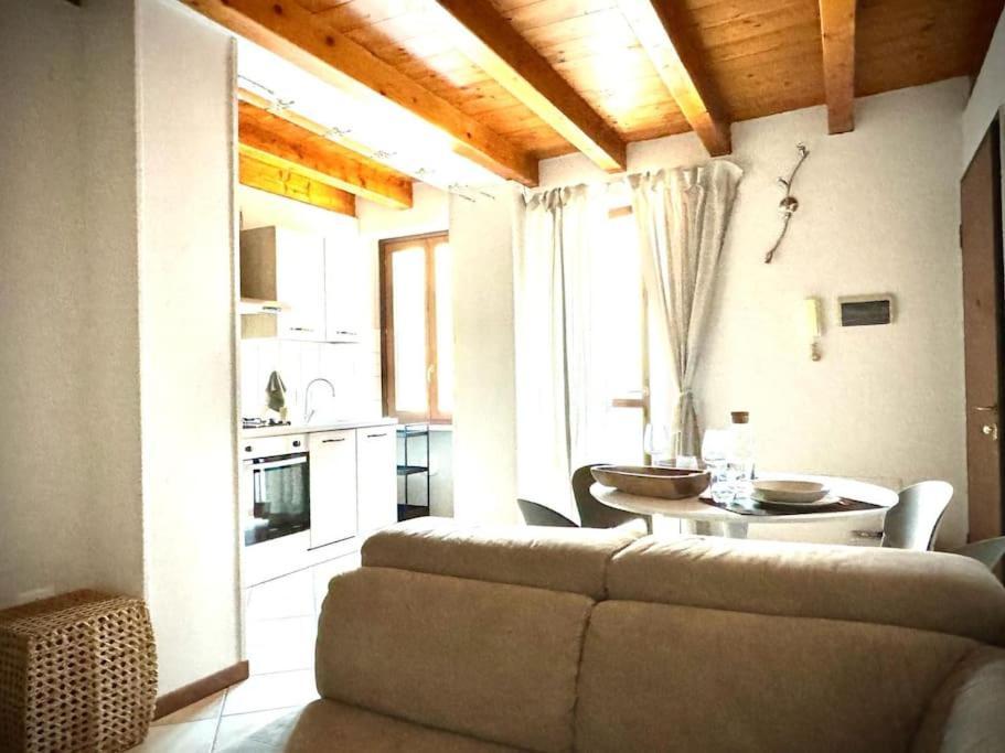 Appartamento Santa Maria Desenzano del Garda Exterior foto