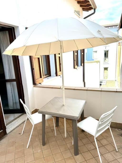 Appartamento Santa Maria Desenzano del Garda Exterior foto