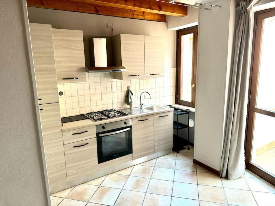 Appartamento Santa Maria Desenzano del Garda Exterior foto